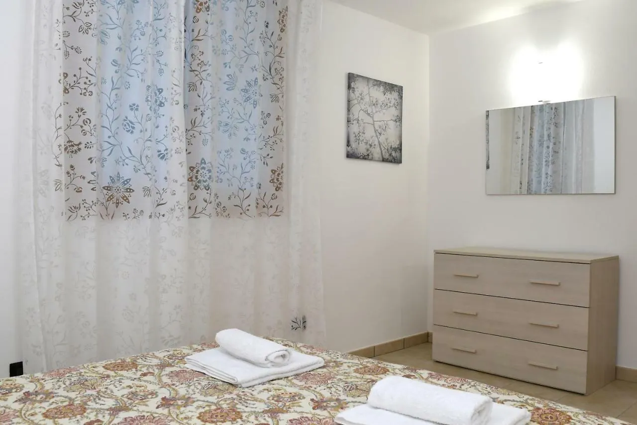 Apartment Gli Ulivi - Tremezzina Tremezzo 0*,  Italië
